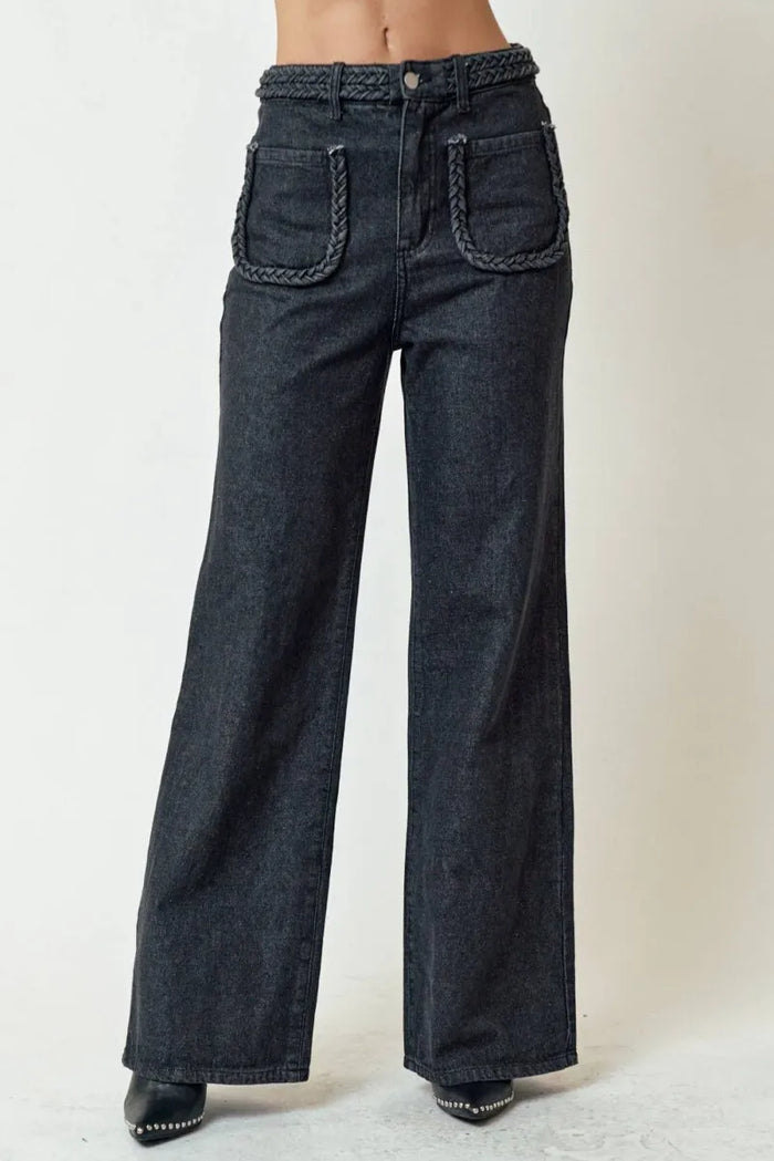 Straight Leg Front Pocket Detail Jeans