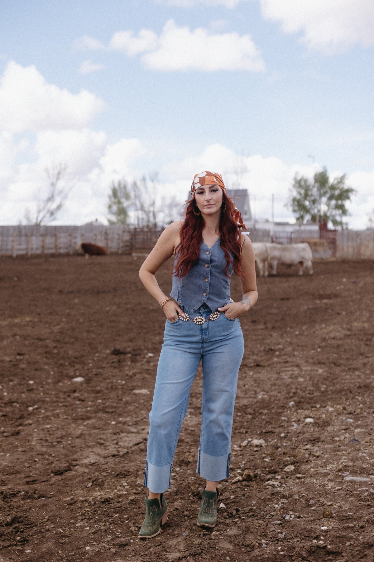 Straight Leg Boyfriend Fit Cuffed Jeans