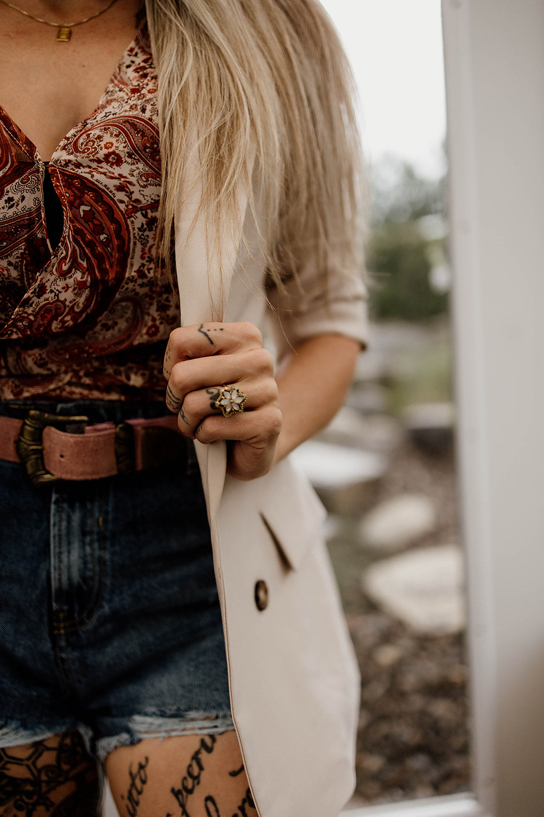 Fitted Open Front Modern Blazer